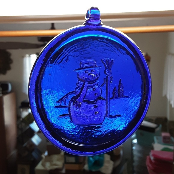 Kitras Art Glass Ornaments Suncatchers Set of 2 Snowflake Snowman 3.5 in Blue - Picture 3 of 14
